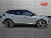 PEUGEOT 2008 2023 (73)