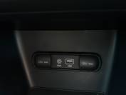 KIA SPORTAGE 2017 (17)