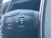 PEUGEOT 3008 2017 (17)
