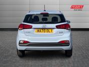 HYUNDAI I20 2020 (70)