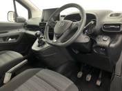 VAUXHALL COMBO-LIFE 2022 (72)