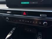 KIA SORENTO 2024 (74)
