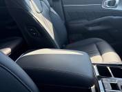 KIA SORENTO 2024 (74)