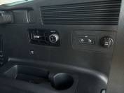 KIA SORENTO 2024 (74)