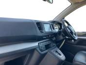 VAUXHALL VIVARO-LIFE 2024 (73)
