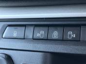 VAUXHALL VIVARO-LIFE 2024 (73)