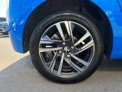 PEUGEOT 208 2023 (73)