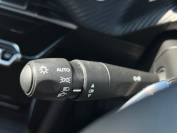 PEUGEOT 208 2023 (73)