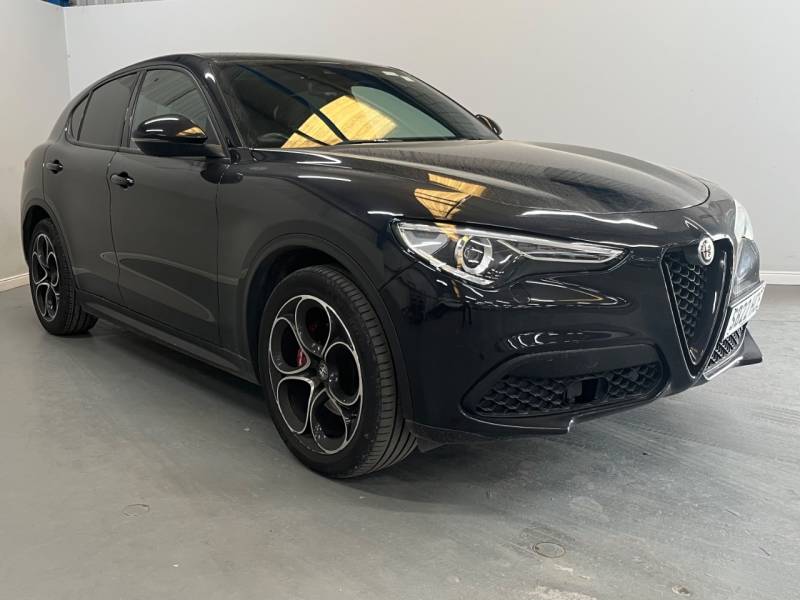 ALFA ROMEO STELVIO 2022 (22)