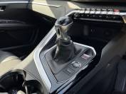 PEUGEOT 3008 2019 (19)