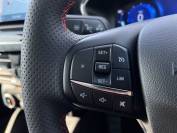 FORD KUGA 2023 (73)