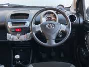 TOYOTA AYGO 2012 (62)
