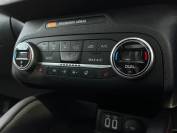 FORD KUGA 2021 (21)