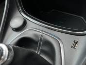 FORD PUMA 2024 (73)