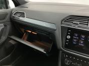 VOLKSWAGEN TIGUAN 2020 (20)