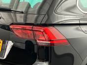 VOLKSWAGEN TIGUAN 2020 (20)