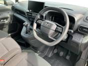 VAUXHALL COMBO CARGO 2025 (25)