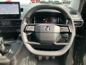 VAUXHALL COMBO CARGO 2025 (25)