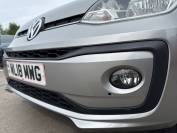 VOLKSWAGEN UP 2018 (18)