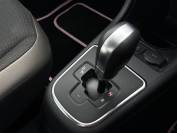 VOLKSWAGEN UP 2018 (18)