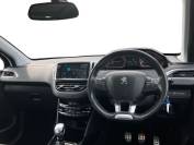 PEUGEOT 2008 2019 (19)