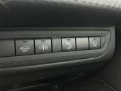 PEUGEOT 2008 2019 (19)