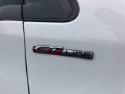 PEUGEOT 2008 2019 (19)