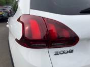 PEUGEOT 2008 2019 (19)