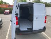 VAUXHALL VIVARO 2025 (25)