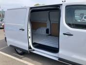 VAUXHALL VIVARO 2025 (25)