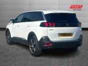PEUGEOT 5008 2018 (68)