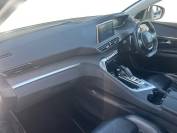 PEUGEOT 5008 2018 (68)