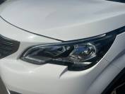 PEUGEOT 5008 2018 (68)