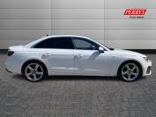 AUDI A4 2020 (70)