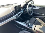 AUDI A4 2020 (70)