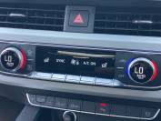 AUDI A4 2020 (70)