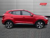 MG ZS 2021 (21)