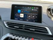 PEUGEOT 3008 2019 (19)