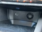 PEUGEOT 3008 2019 (19)