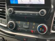 FORD TRANSIT CUSTOM 2020 (70)