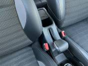 PEUGEOT 2008 2018 (68)