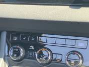 SKODA KAROQ 2019 (69)