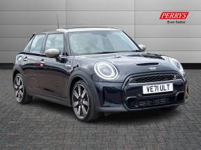 MINI HATCHBACK 2022 (71) at Perrys Alfreton