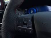 FORD KUGA 2022 (72)