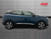 PEUGEOT 3008 2023 (73)