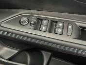 PEUGEOT 3008 2023 (73)