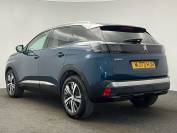 PEUGEOT 3008 2023 (73)