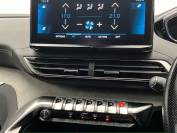 PEUGEOT 5008 2022 (71)