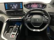 PEUGEOT 5008 2022 (71)