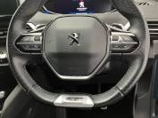 PEUGEOT 5008 2022 (71)